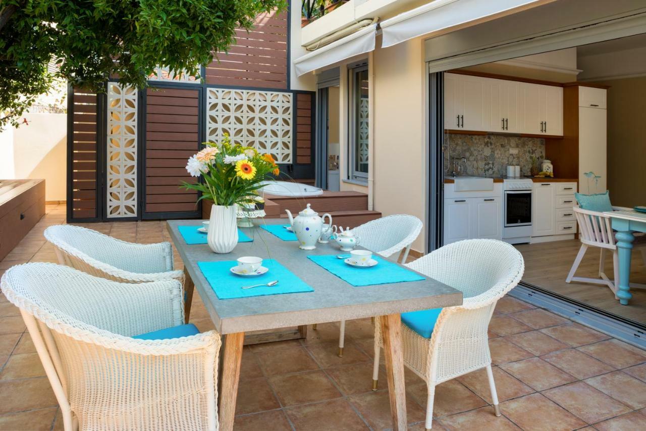 J&V Luxury Suites La Canea Esterno foto
